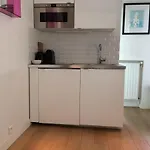 Little Luxurious Nest In Saint-Germain