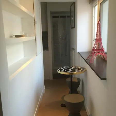 Little Luxurious Nest In Saint-germain Apartment Paris
